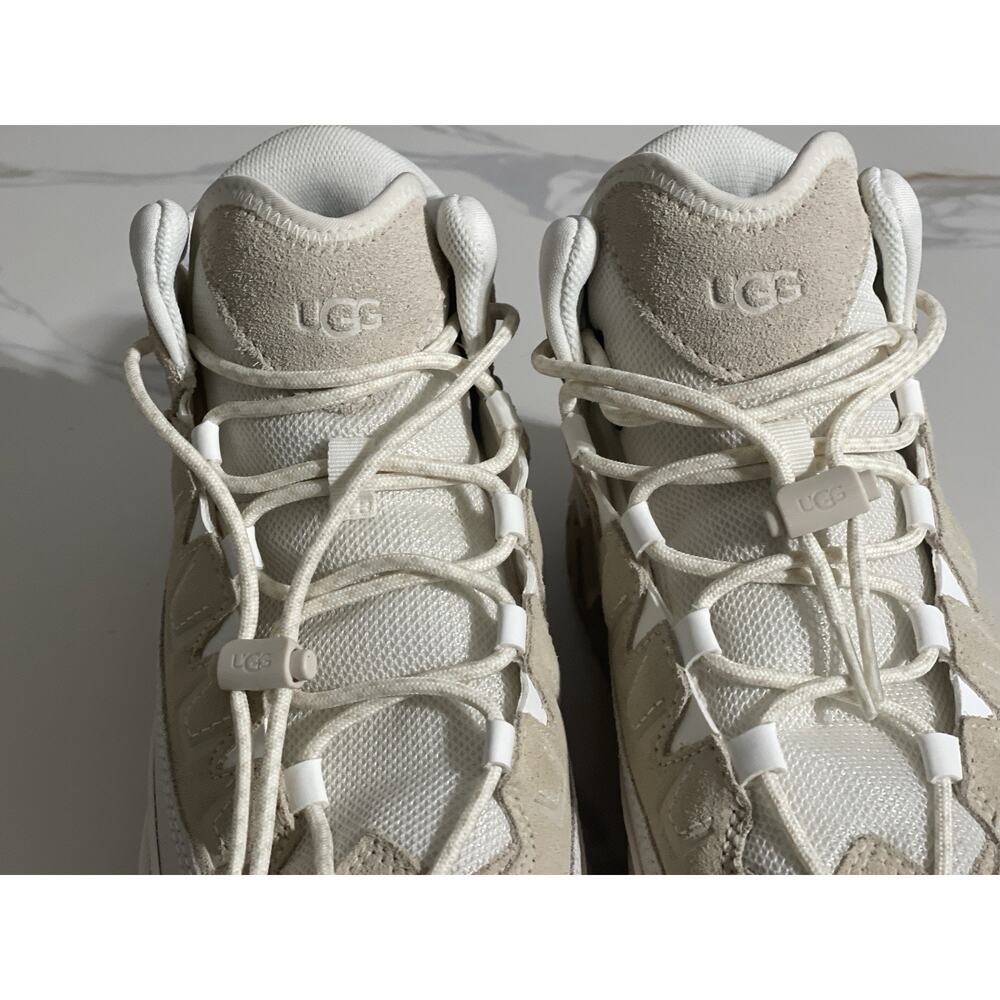 UGG CapTrail High women Size 9 beige - Picture 8 of 9